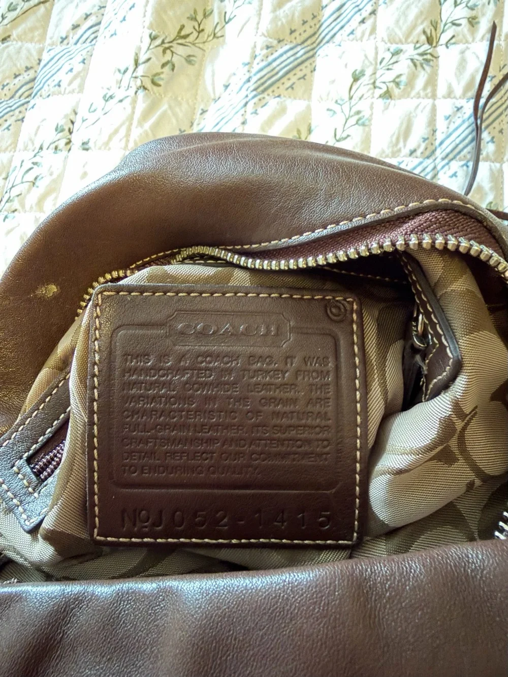 Vintage Coach Brown Leather Crossbody Bag - Timeless Everyday Style